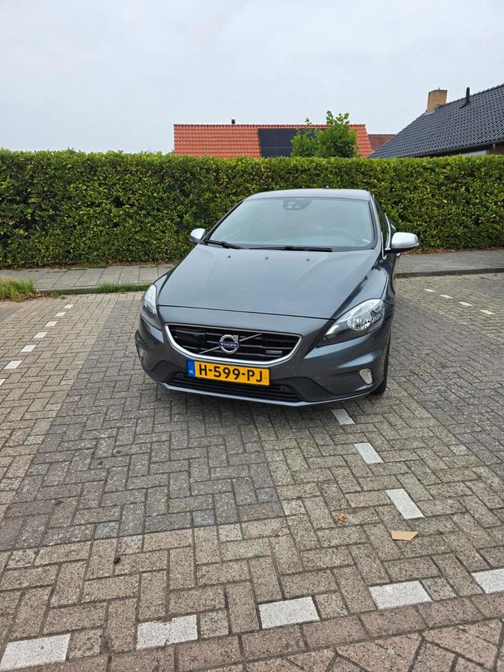 Volvo V40 2.5 T5 254PK Geartronic 2013 Grijs, Auto's, Volvo, Particulier, V40, ABS, Achteruitrijcamera, Adaptieve lichten, Adaptive Cruise Control