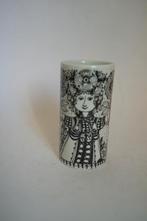 vintage Bjorn Wiinblad Flora vaas nymölle 3157-1315., Overige kleuren, Aardewerk of Porselein, Ophalen of Verzenden, Zo goed als nieuw