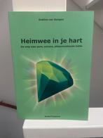 Heimwee in je hart - Eveline van Dongen, Ophalen of Verzenden, Zo goed als nieuw, Spiritualiteit algemeen, Achtergrond en Informatie