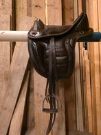 Mooi bruin F.R.A/Edix Libre boomloos dressuurzadel  - Maat M, Dieren en Toebehoren, Paarden en Pony's | Zadels, Ophalen of Verzenden
