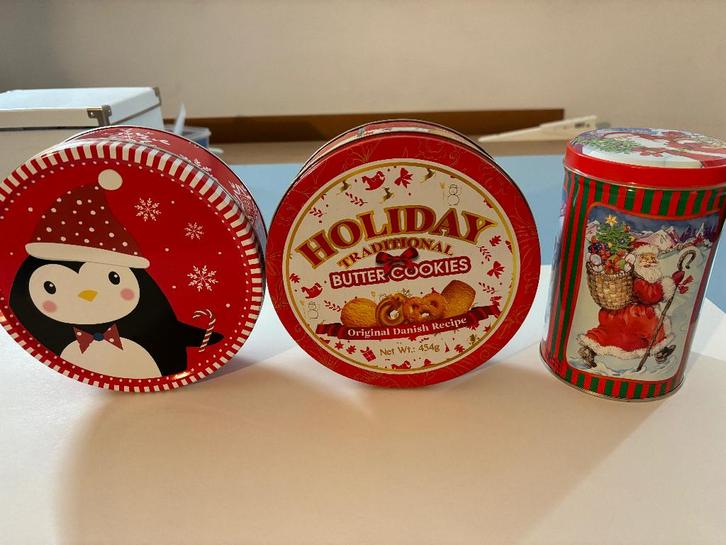 Kerstblikkem kersttrommel kerstbus 4 stuks decoratie, Diversen, Kerst, Zo goed als nieuw, Ophalen