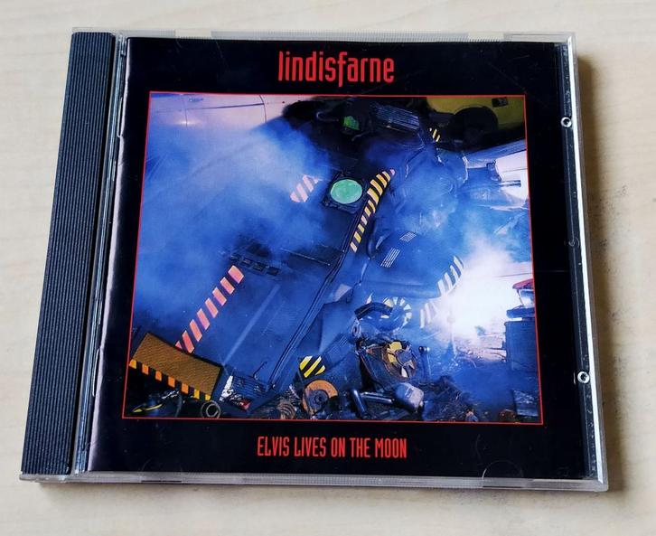 Lindisfarne - Elvis Lives On The Moon CD 1993, Cd's en Dvd's, Cd's | Rock, Zo goed als nieuw, Poprock, Ophalen of Verzenden