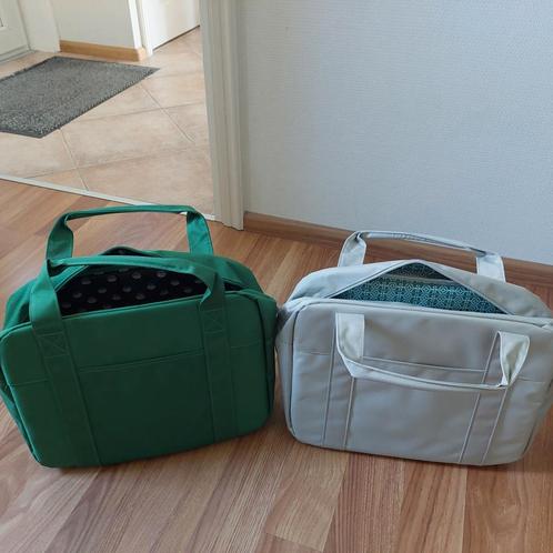 Fietstassen, Sieraden, Tassen en Uiterlijk, Tassen | Reistassen en Weekendtassen, Zo goed als nieuw, Groen, 30 cm of meer, Ophalen of Verzenden
