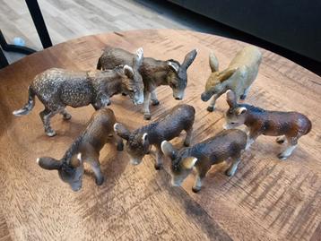 Ezels van schleich beschikbaar voor biedingen