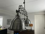 Robuuste metalen hanglamp, Huis en Inrichting, Lampen | Hanglampen, Ophalen, Zo goed als nieuw, Industrieel, Metaal