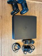 Playstation 4 slim +2 controllers en Sony chargingdock, Met 2 controllers, Ophalen of Verzenden, Slim, 500 GB