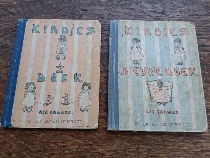 Rie Cramer Kindjesboek en Nieuwe Kindjesboek 1915  Antiek 2x, Antiek en Kunst, Antiek | Boeken en Bijbels, Ophalen of Verzenden