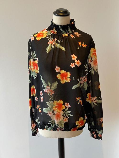 ZGAN zwart oranje bloem print Pieces blouse turtle neck M 38, Kleding | Dames, Blouses en Tunieken, Zo goed als nieuw, Maat 38/40 (M)