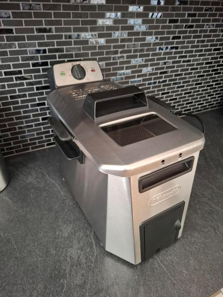Delonghi Frituurpan - Handvat Beschadigd, Witgoed en Apparatuur, Frituurpannen, Ophalen of Verzenden