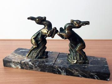 Hele fraaie Franse Art Decostijl boekensteunen met gazelles beschikbaar voor biedingen