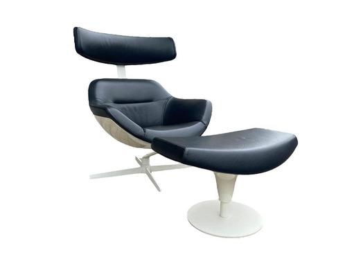 Auckland lounge and ottoman, Cassina, Huis en Inrichting, Stoelen, Zo goed als nieuw, Eén, Ophalen
