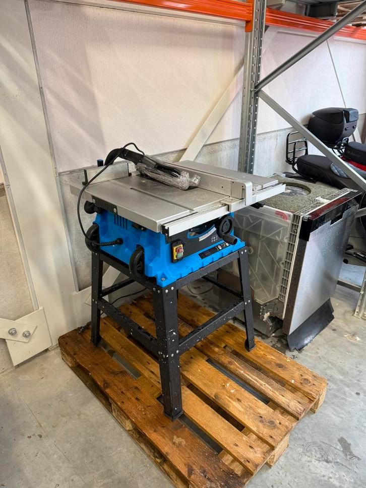 HBM 255 mm Cirkelzaagtafel, Doe-het-zelf en Verbouw, Gereedschap | Zaagmachines, Gebruikt, Cirkelzaag, 1200 watt of meer, 70 mm of meer