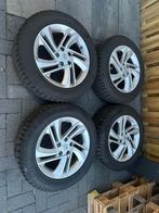 17inch Originele Nissan Qashqai Velgen! A merk Winterbanden!, Banden en Velgen, 17 inch, Personenwagen, Gebruikt