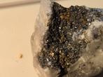 Leuk stukje met sfaleriet, arsenopyriet xx etc., Verzamelen, Mineralen en Fossielen, Ophalen of Verzenden