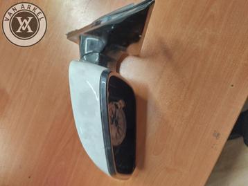 Buitenspiegel F10 LCI  beschikbaar voor biedingen