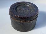 Vintage cast iron cheat box, Ophalen of Verzenden