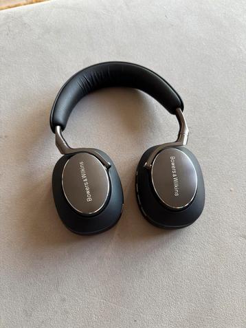 Bowers & Wilkins PX 8 Draadloze Koptelefoon beschikbaar voor biedingen