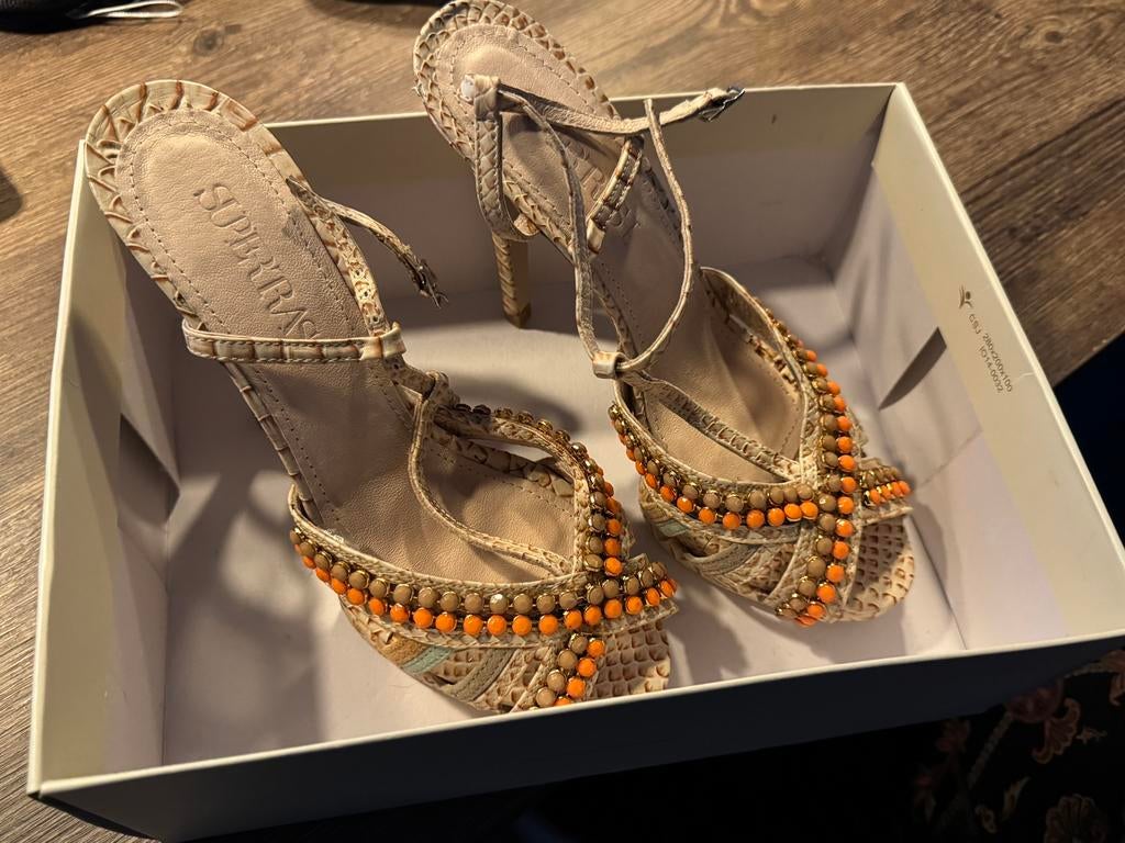 Supertrash dames hakken high heels pumps nieuw maat 38, Ophalen of Verzenden, Zo goed als nieuw, Zwart, Sandalen of Muiltjes