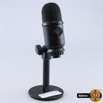 Microphone With Metal Stand