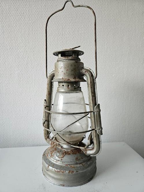 Vintage Petroleumlamp, Antiek en Kunst, Antiek | Lampen, Ophalen of Verzenden