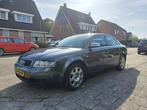 Audi A4 2.0 96KW AUT 2004 Grijs, Auto's, 65 €/maand, 1340 kg, 4 cilinders, 1984 cc