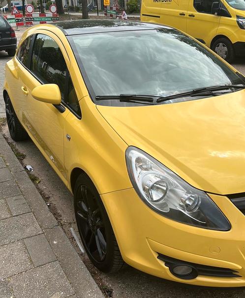 Opel Corsa 1.4 16V 3D 2011 Geel met nieuwe APK, Auto's, Opel, Particulier, Corsa, Airbags, Airconditioning, Android Auto, Bluetooth