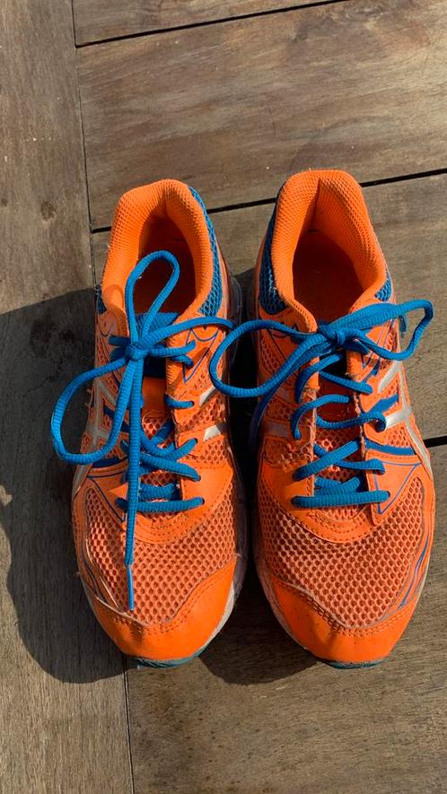 Asics sportschoenen maat 37,5, Sport en Fitness, Loopsport en Atletiek, Gebruikt, Hardloopschoenen, Asics, Ophalen of Verzenden