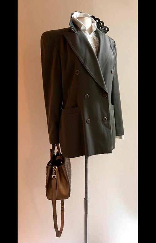 Escada Nedl. 38 scheerwol blazer double breasted kaki groen, Kleding | Dames, Jasjes, Kostuums en Pakken, Zo goed als nieuw, Maat 38/40 (M)