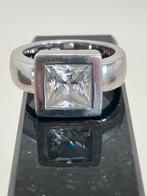 Solide Zinzi ring, Ophalen of Verzenden, Zo goed als nieuw, 17 tot 18, Dame