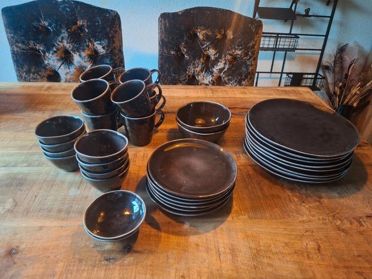 Zwart Xenos Servies, Huis en Inrichting, Keuken | Servies, Gebruikt, Compleet servies, Effen, Aardewerk, Ophalen