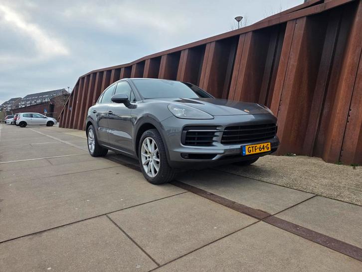 Porsche Cayenne 3.0 V6 462pk E-hybrid 2020 Grijs, Auto's, Porsche, Particulier, Cayenne, 4x4, ABS, Achteruitrijcamera, Adaptieve lichten