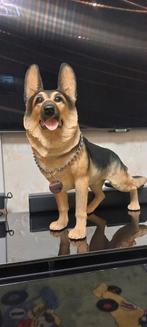 Dierenbeeld Hond Duitse Herder - Tuinbeeld, Ophalen of Verzenden, Zo goed als nieuw, Kunststof, Dierenbeeld