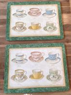 🛍 2 harde tafel onderzetters/ placemats met thee kopjes, Overig, Ophalen of Verzenden