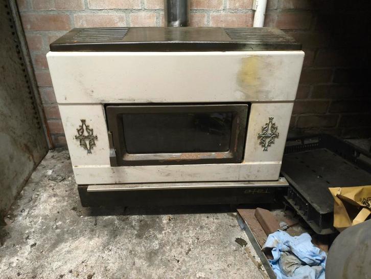 Efel Petroleumkachel, Huis en Inrichting, Kachels, Gebruikt, Vrijstaand, Petroleumkachel, Overige brandstoffen, Ophalen