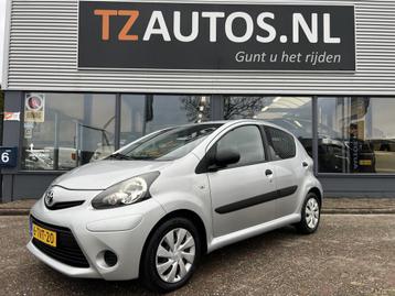 Toyota Aygo 1.0 VVT-i Now (bj 2014) beschikbaar voor biedingen