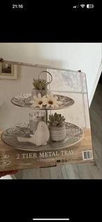Nieuwe 2-Tier Metalen Etagère, Huis en Inrichting, Ophalen of Verzenden, Nieuw