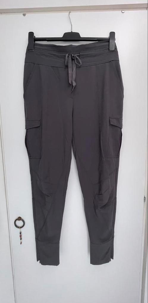 Travelerstof broek Summun Woman 40 grijs, Kleding | Dames, Broeken en Pantalons, Zo goed als nieuw, Maat 42/44 (L), Grijs, Lang