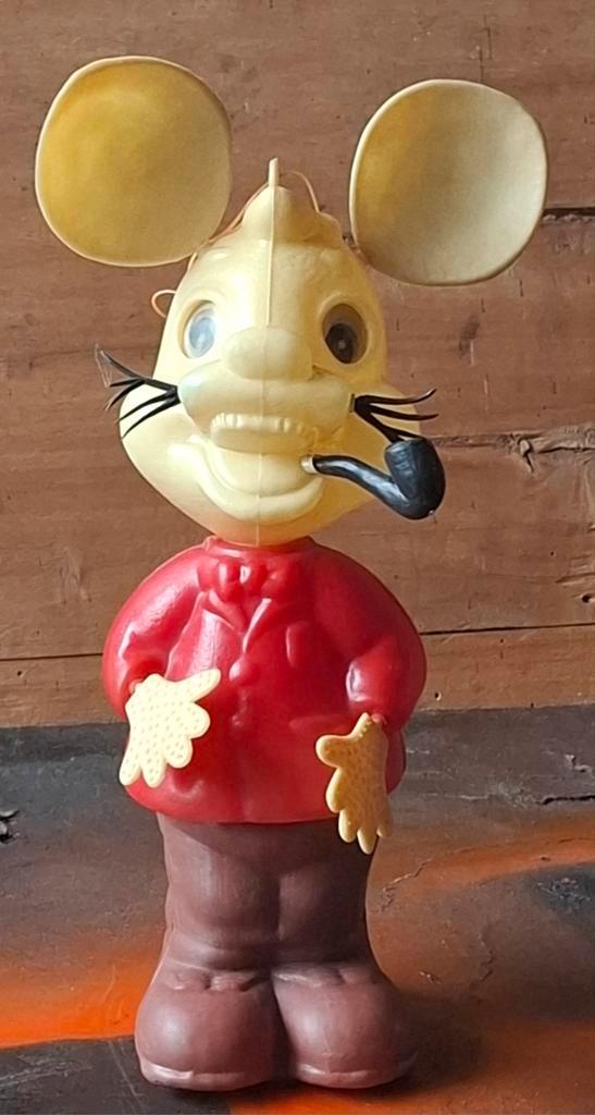 Topo Gigio beeldje.  1960. Ed Sullivan Show. * Zie tekst., Verzamelen, Film en Tv, Zo goed als nieuw, Tv, Actiefiguur of Pop, Ophalen