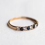 Vintage 9K goud half eternity ring saffier & CZ - Maat 17,5, Ophalen of Verzenden, Zo goed als nieuw, 17 tot 18, Met edelsteen