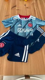 Ajax pakje maat 92, Sport en Fitness, Voetbal, Ophalen of Verzenden, Zo goed als nieuw