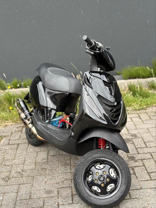 Piaggio zip sp h2o 70cc, Fietsen en Brommers, Scooters | Piaggio, Zo goed als nieuw, Zip, Maximaal 45 km/u, Tweetakt, Ophalen