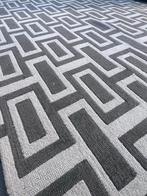 Wedgwood Home Intaglio Grey Tapijt 170x240cm - Gebruikt, Gebruikt, 150 tot 200 cm, 200 cm of meer, Ophalen of Verzenden
