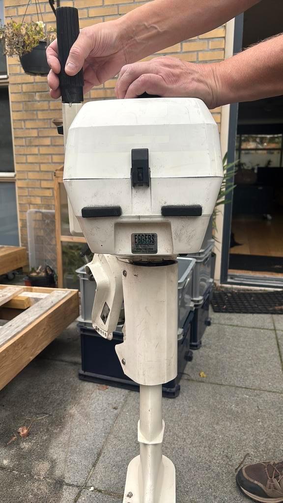 Motor voor bootje, Watersport en Boten, Bootonderdelen, Zo goed als nieuw, Motor en Techniek, Motorboot, Ophalen of Verzenden