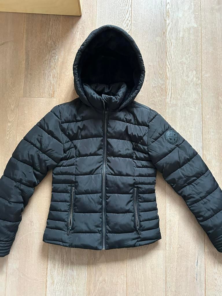 Leuke zwarte winterjas mt 170 Coolcat, Ophalen of Verzenden, Zo goed als nieuw, Meisje, Jas
