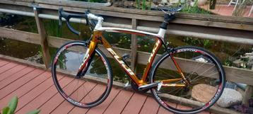 Fuji Gold Special Edition Carbon Racefiets beschikbaar voor biedingen