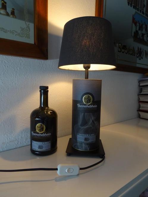 Unieke Bunnahabain schemerlamp (handmade), Huis en Inrichting, Lampen | Tafellampen, Zo goed als nieuw, Minder dan 50 cm, Kunststof