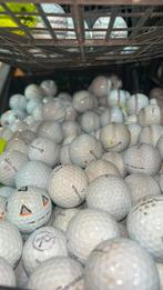 50 Stuks TaylorMade TP5 Golfballen, Ophalen of Verzenden, Zo goed als nieuw, Bal(len)