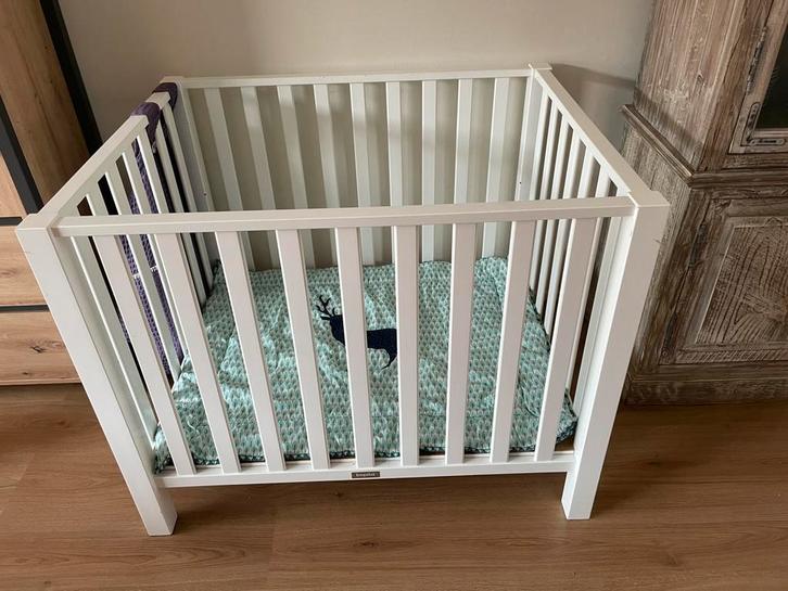 Verstelbare box met boxzak Koeka en boxkleed, Kinderen en Baby's, Boxen, Zo goed als nieuw, Boxkleed, Ophalen