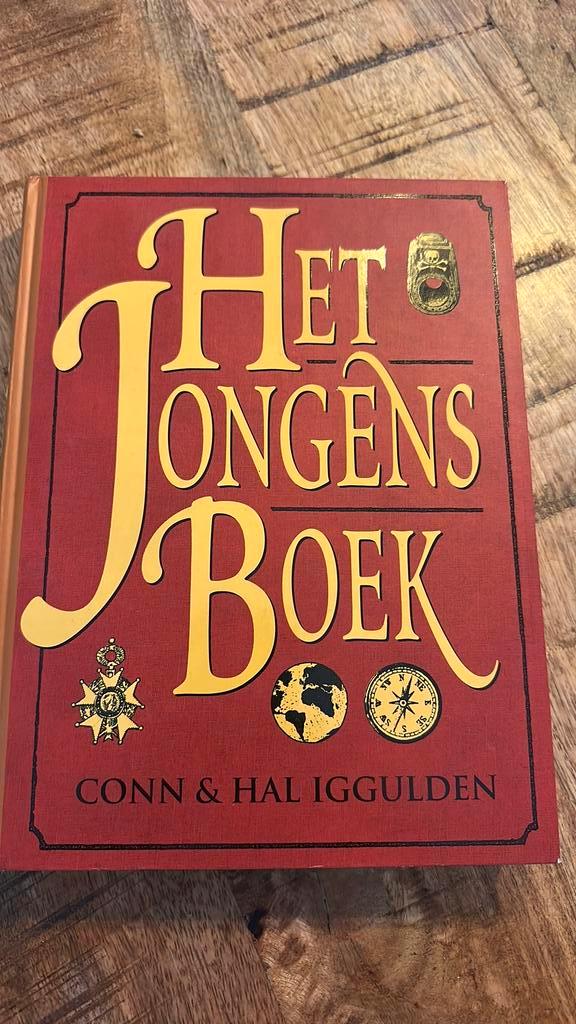 C. Iggulden - Het Jongensboek, Boeken, Overige Boeken, Zo goed als nieuw, Ophalen of Verzenden