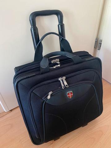 Ellehammer laptoptrolley beschikbaar voor biedingen